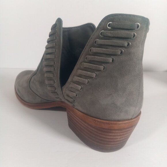 Vince Camuto Pevista Booties Women size 8 Gray Leather Suede Lace Block Heel - Picture 3 of 14